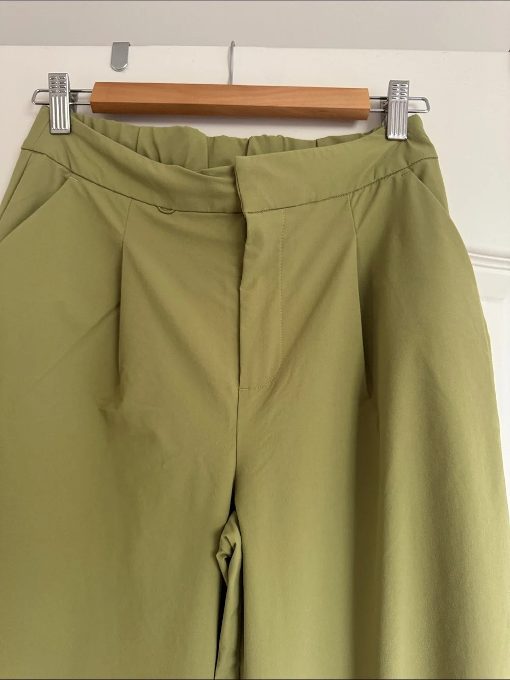 Figs Olive Wide-Leg Chinos
